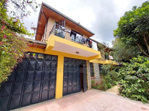 4bdrm Mansion in Sigona for sale