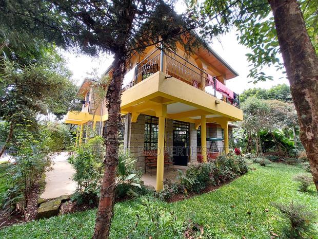 4bdrm Mansion in Sigona for sale