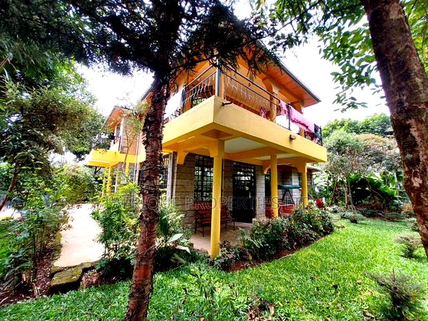 4bdrm Mansion in Sigona for sale