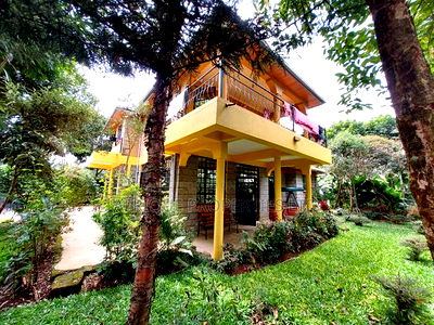 4bdrm Mansion in Sigona for sale - Image 1