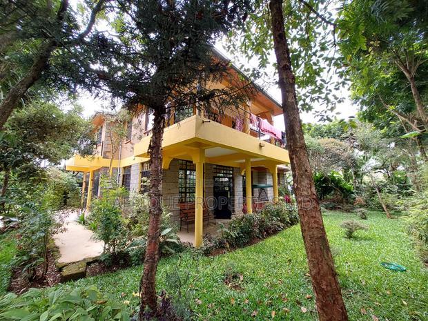 4bdrm Mansion in Sigona for sale