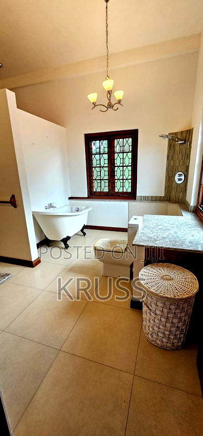 Furnished 2bdrm Apartment in Nyali Mkomani for rent - Image 11