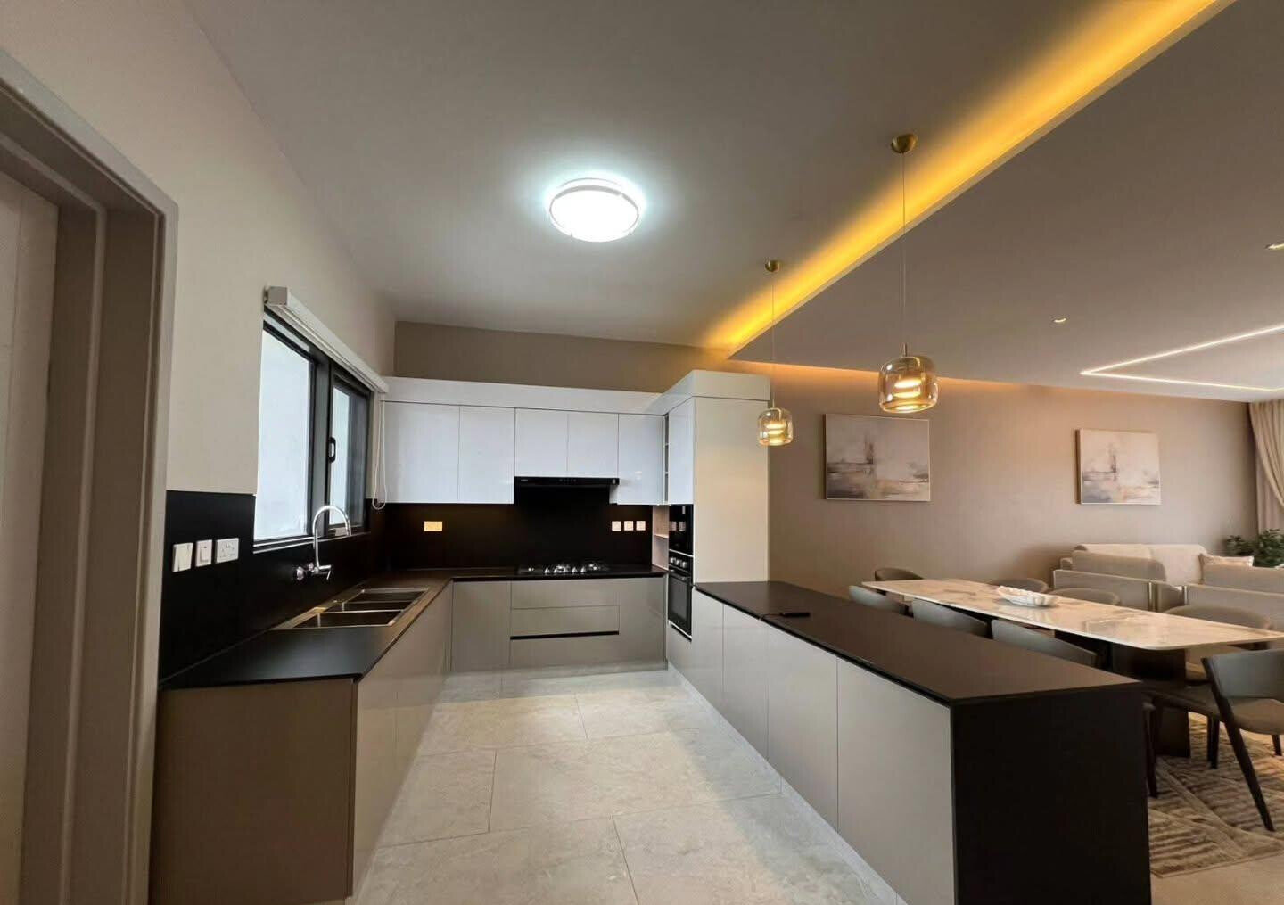 4BR Duplex with Rooftop Terrace & Pool Access – Langata