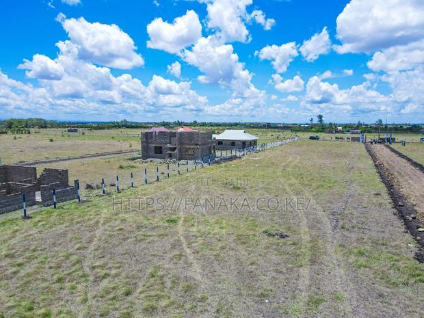 Strategic Plots in Jujafarm