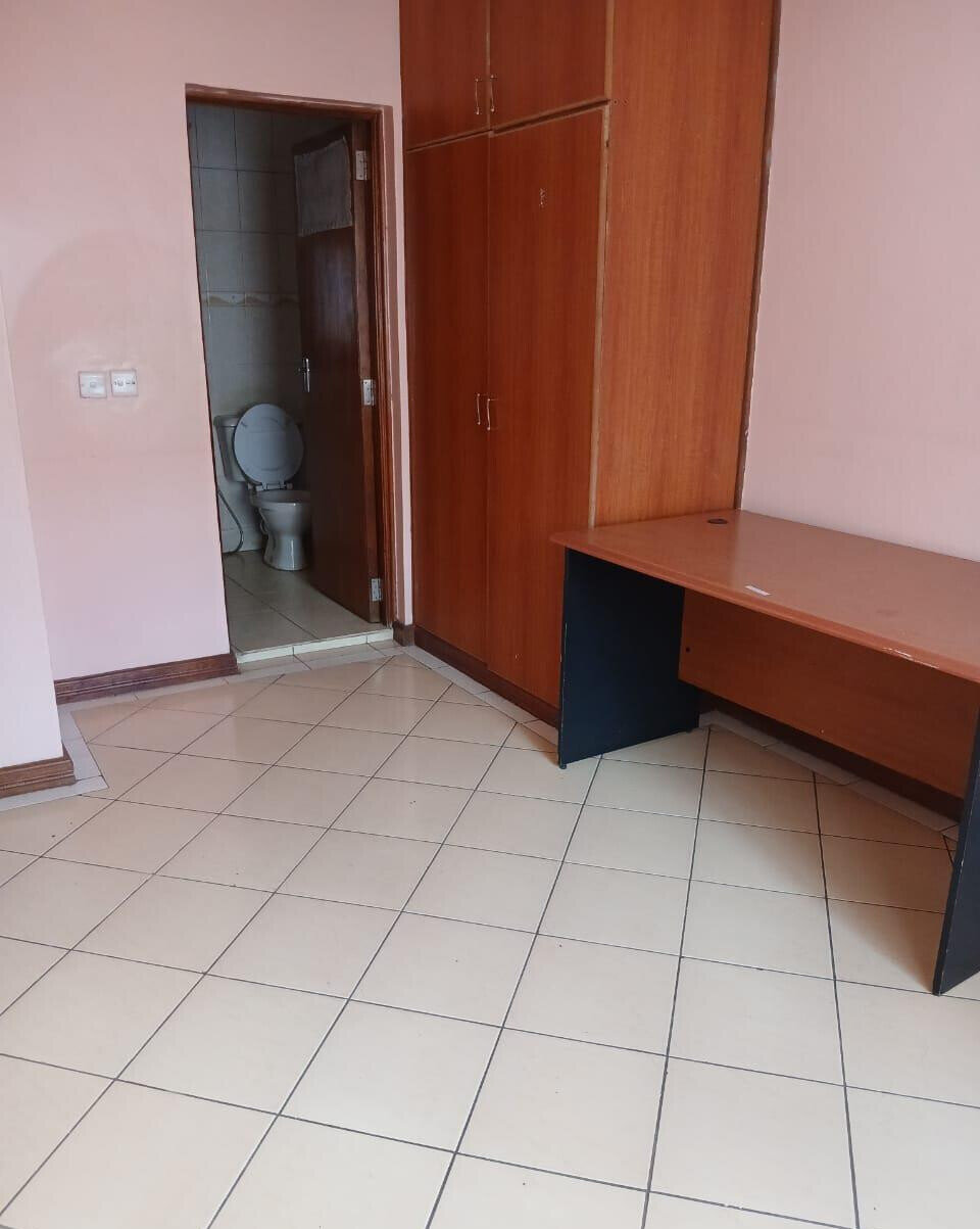 5BR All-Ensuite Townhouse with DSQ & Expressway Access - South C