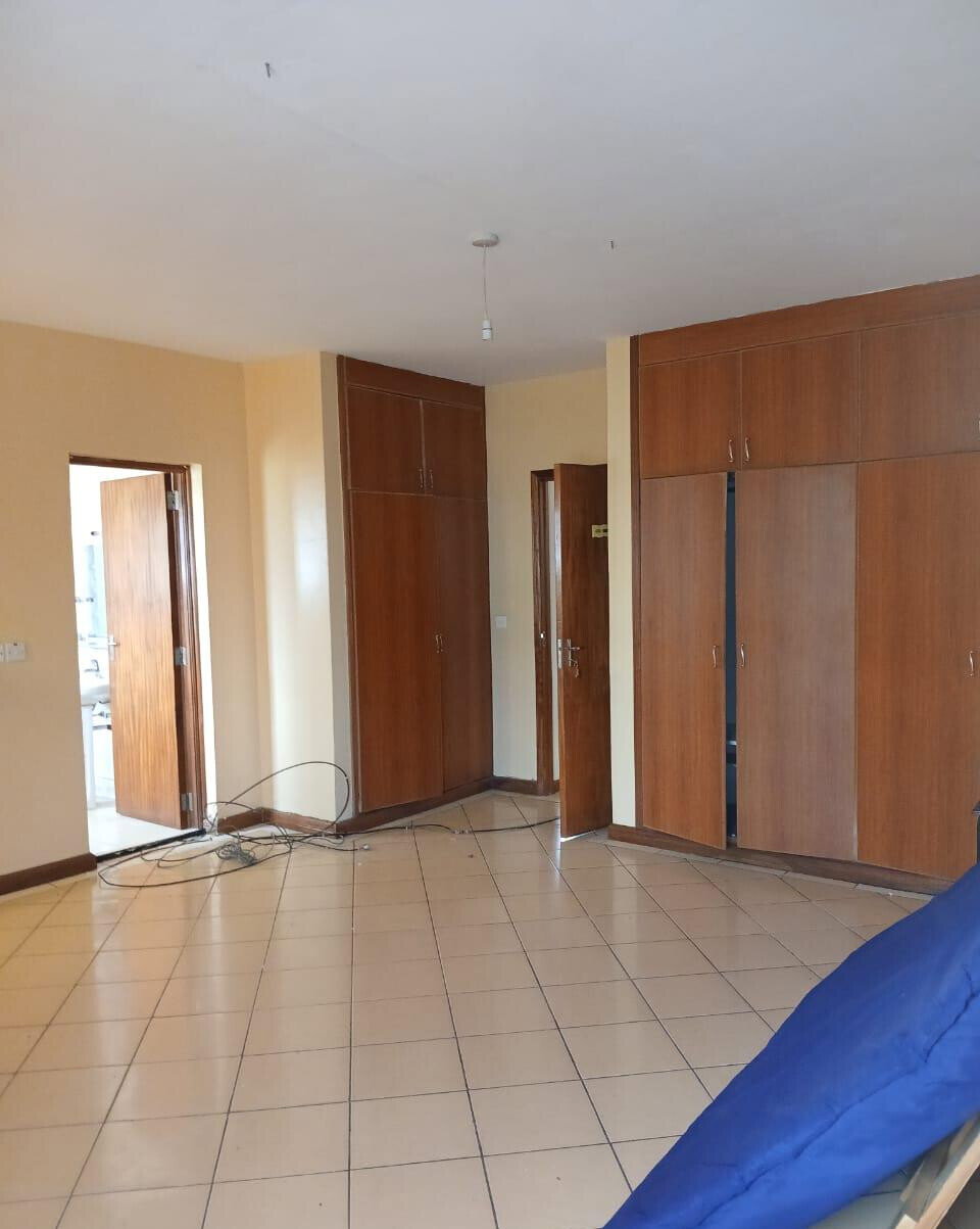 5BR All-Ensuite Townhouse with DSQ & Expressway Access - South C