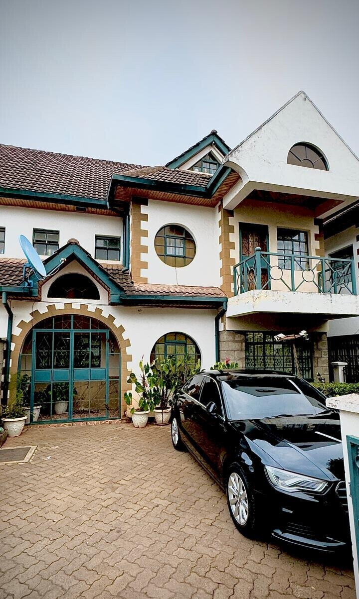 5BR All-Ensuite Townhouse with DSQ & Expressway Access - South C