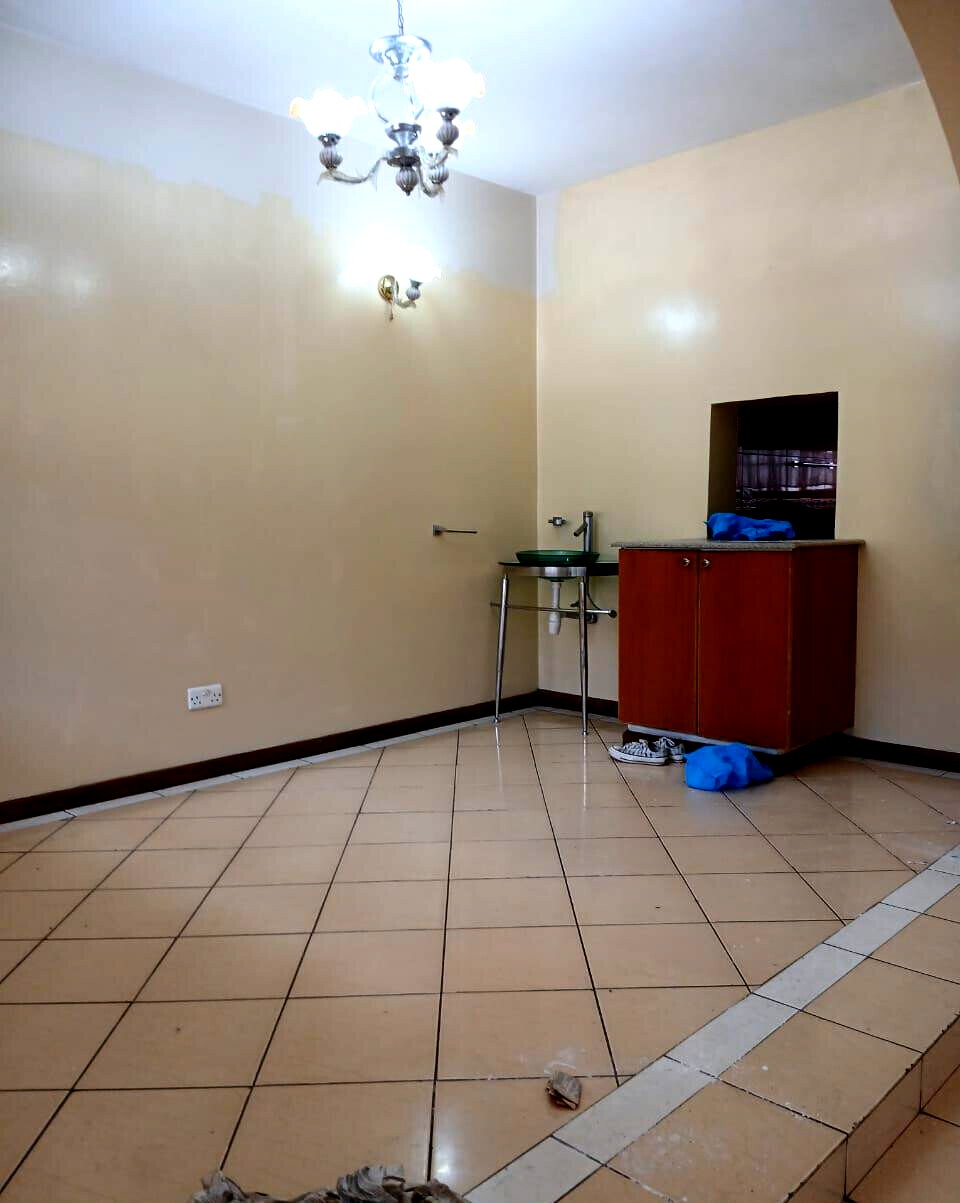 5BR All-Ensuite Townhouse with DSQ & Expressway Access - South C