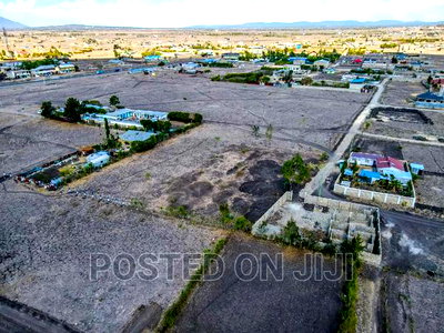 Malaa Plots. - Image 2