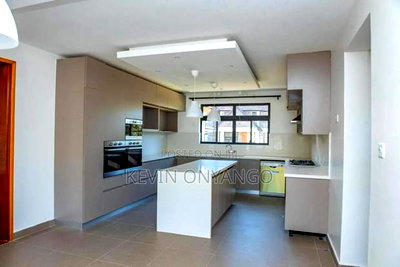 4bdrm Villa in Karen for sale - Image 6
