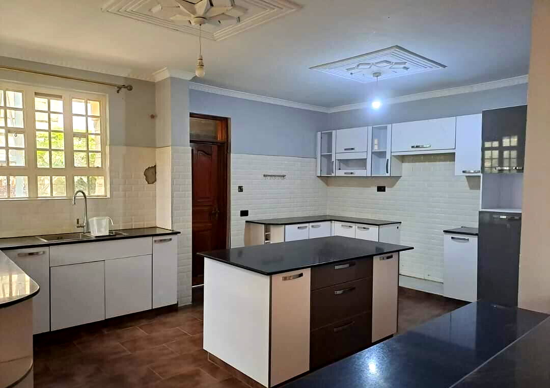 4BR Mansion with DSQ on Quarter-Acre - Syokimau, Mombasa Rd