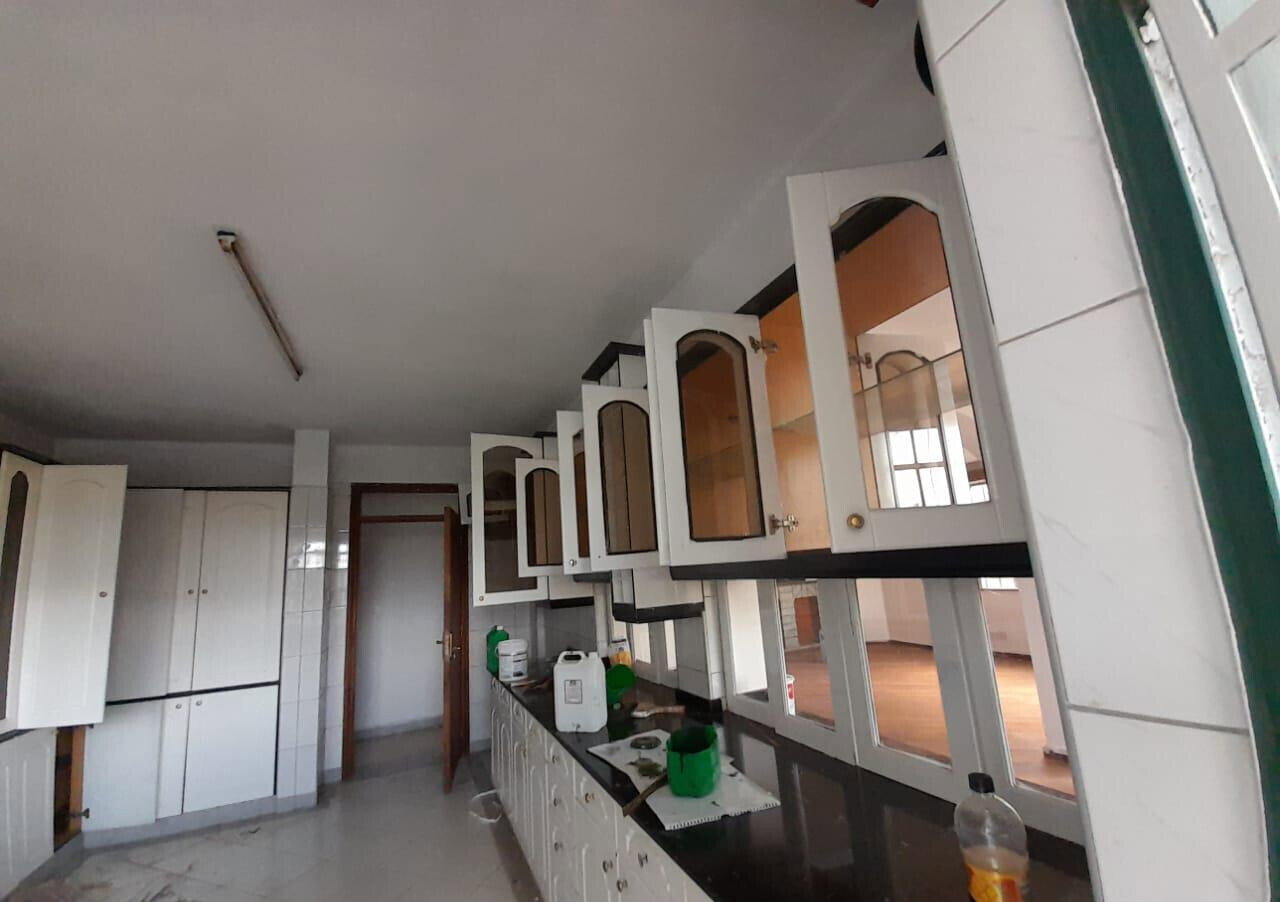 Spacious 3BR with Pantry & Laundry Area - Kileleshwa