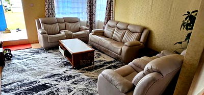 2bdrm House in Annex, Racecourse for sale - Image 4