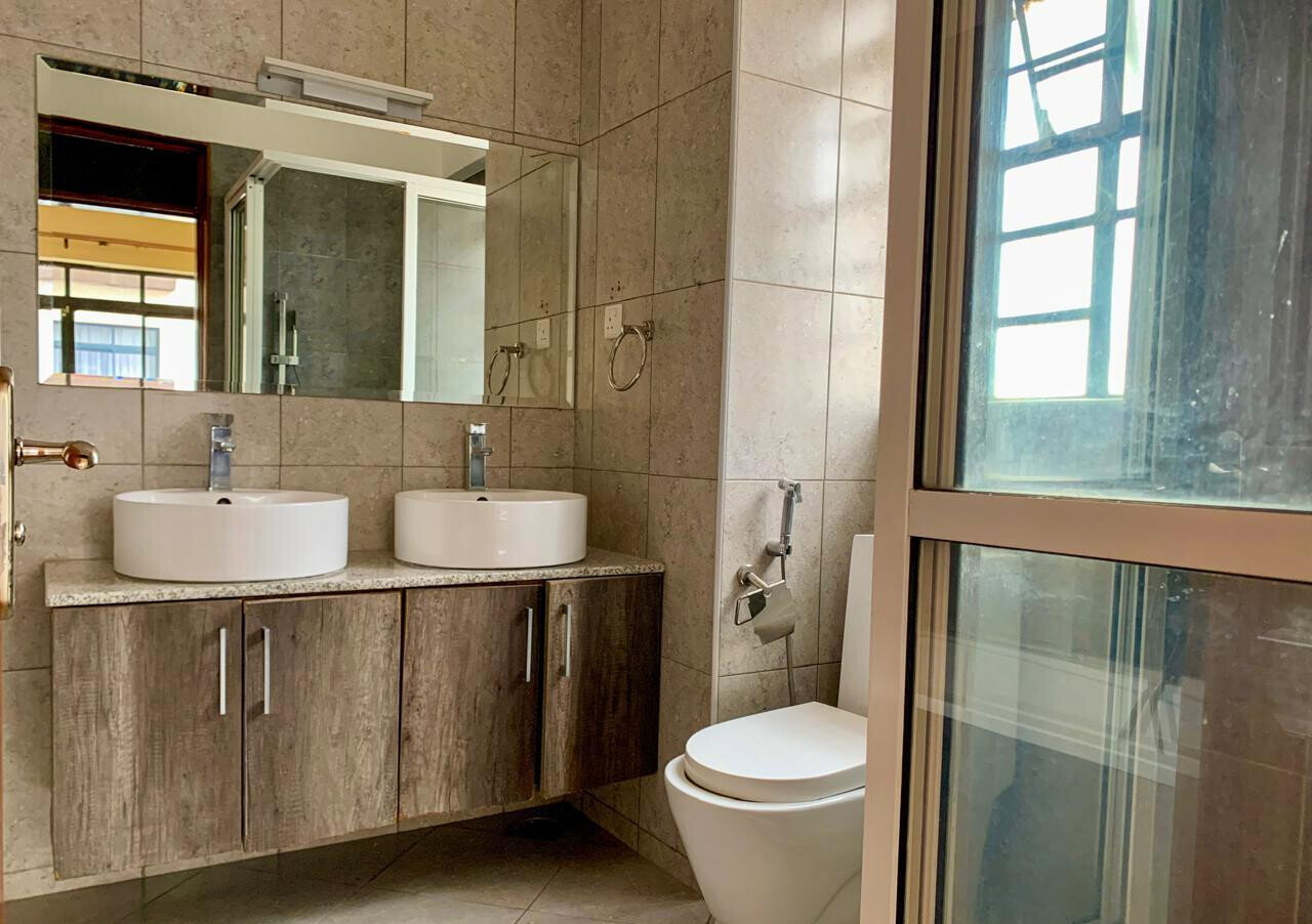 3BR All-Ensuite with SQ, Pool & Pet-Friendly - Kilimani