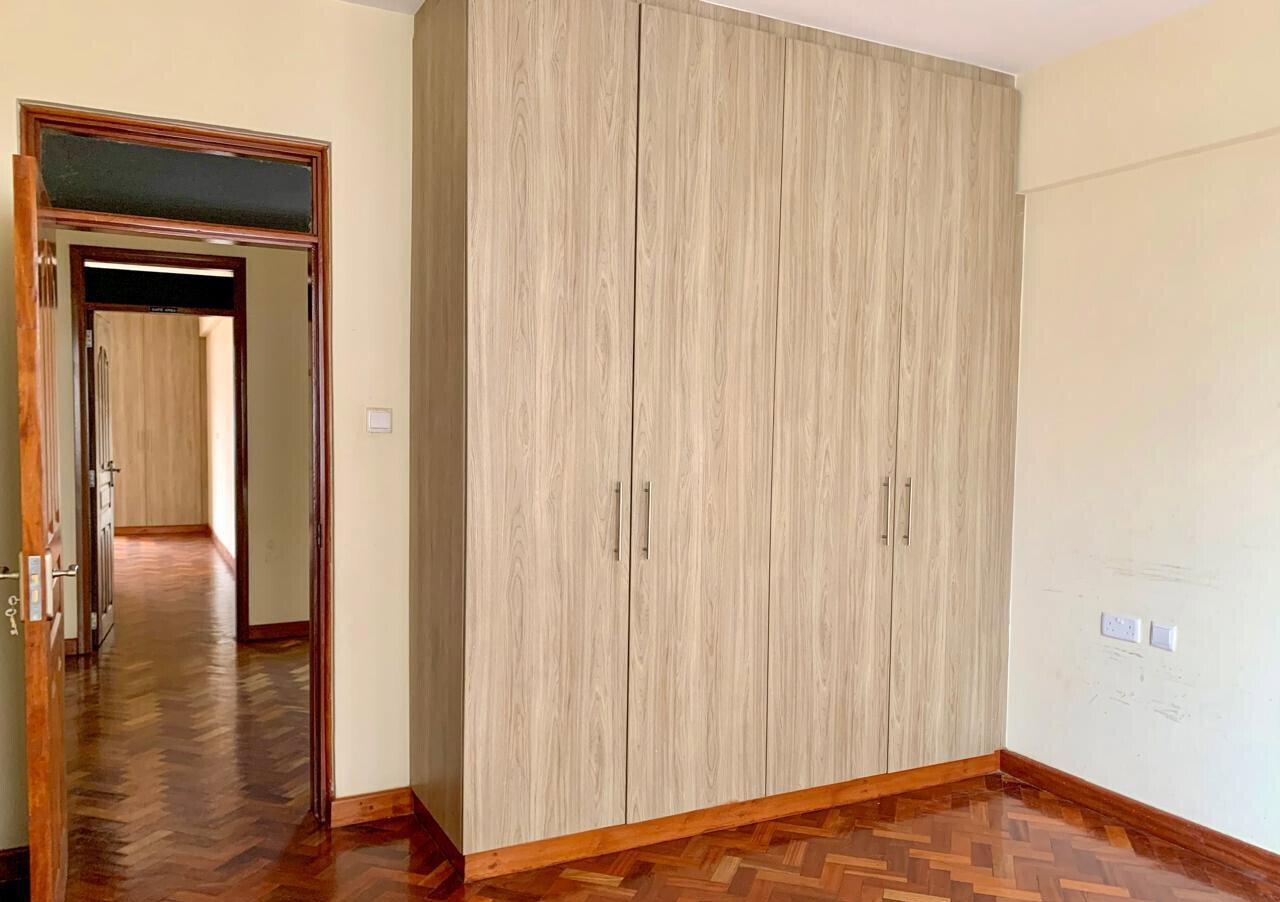 3BR All-Ensuite with SQ, Pool & Pet-Friendly - Kilimani