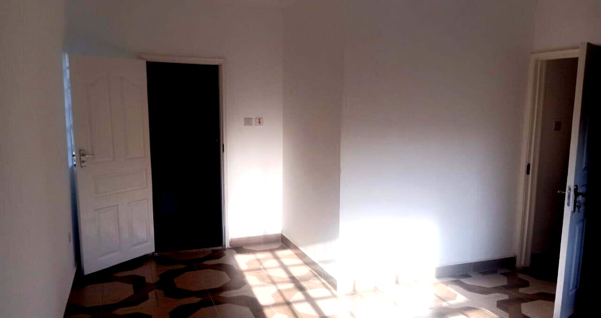 3BR Executive Townhouse with DSQ & Expansive Garden - Ngong