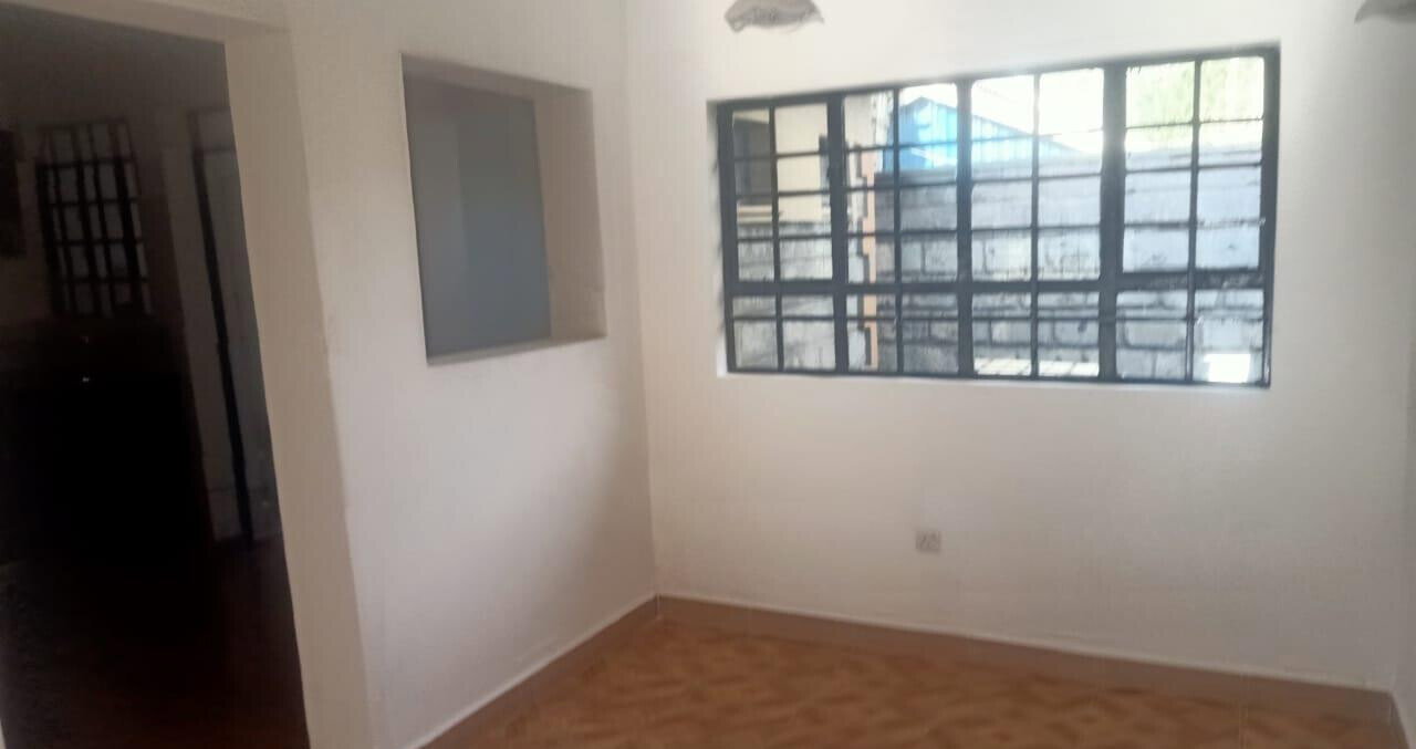 3BR Executive Townhouse with DSQ & Expansive Garden - Ngong