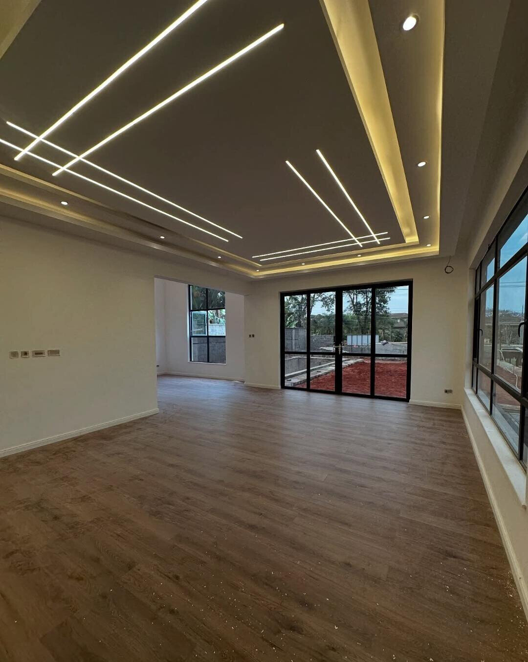 5-Ensuite Townhouse with Pool & DSQ - Lavington Gated