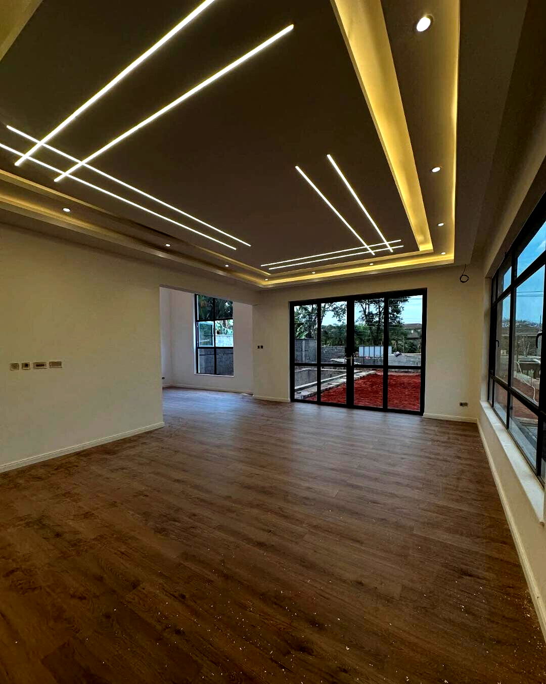 5-Ensuite Townhouse with Pool & DSQ - Lavington Gated
