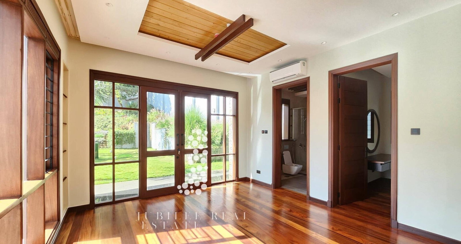 5BR All-Ensuite Residence with Guest Wing on 0.6 Acres - Runda