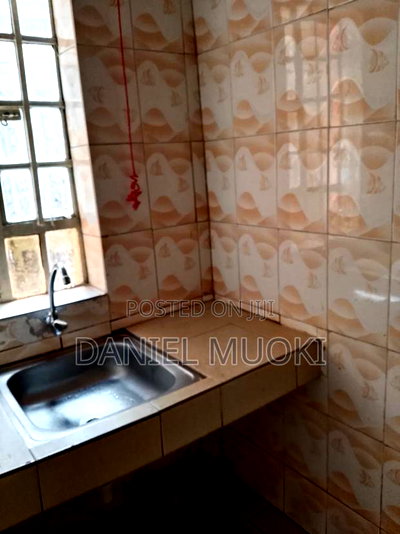 3bdrm Apartment in Stella, Donholm for rent - Image 5