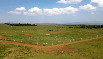 Going for 700,000, Lake View Phase 6 - Image 4