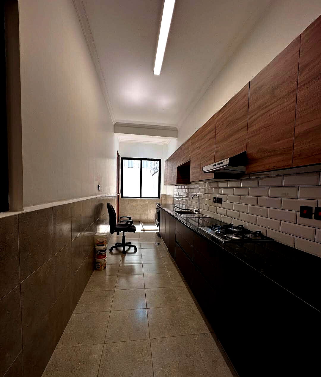 Modern 4-Ensuite Townhouse Steps from Lavington Mall