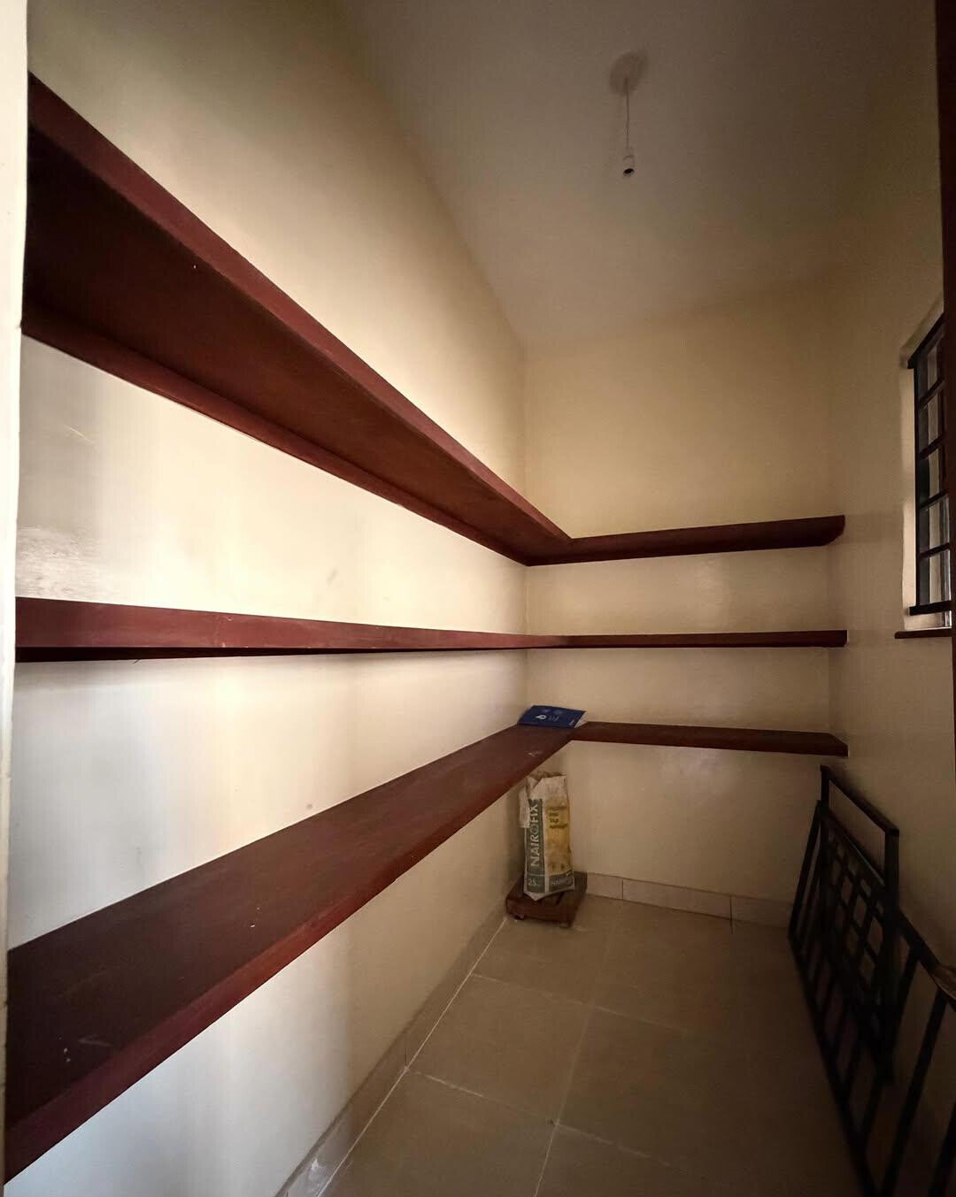 3BR Master Ensuite with Pantry & Laundry - Westlands