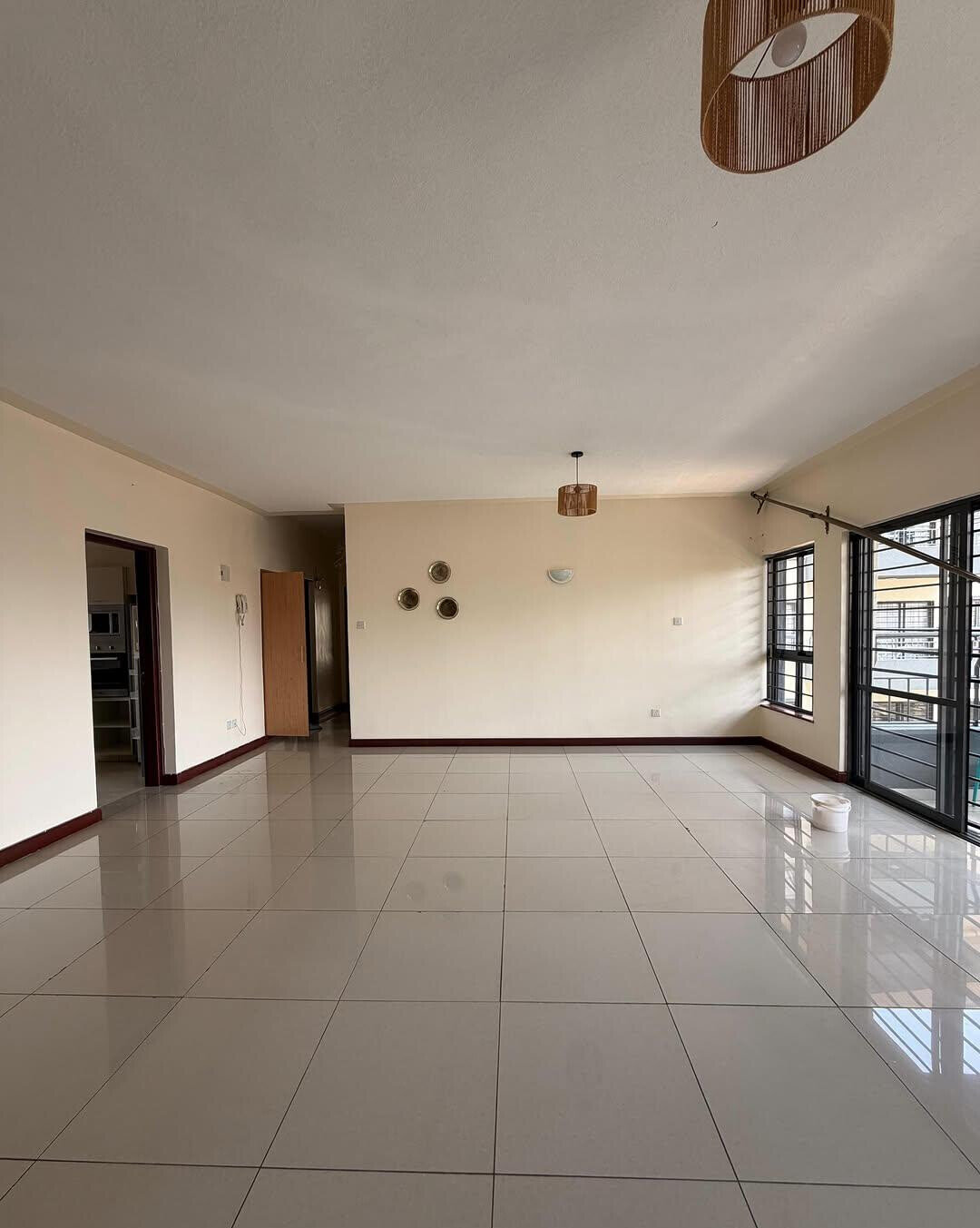 3BR Master Ensuite with Pantry & Laundry - Westlands