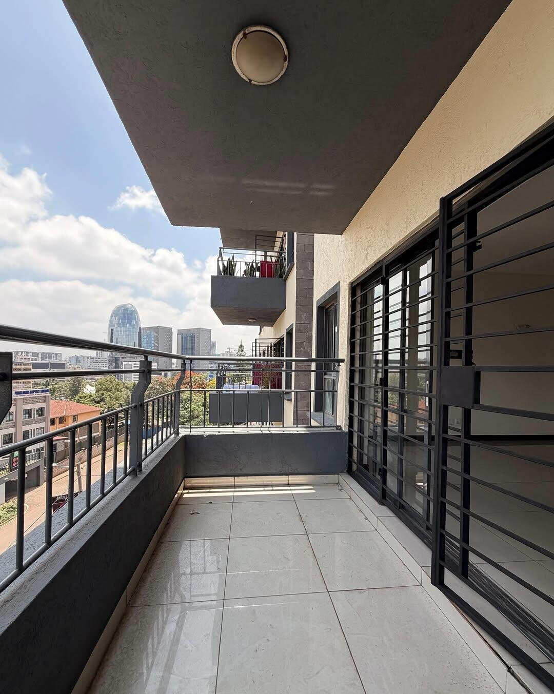 3BR Master Ensuite with Pantry & Laundry - Westlands
