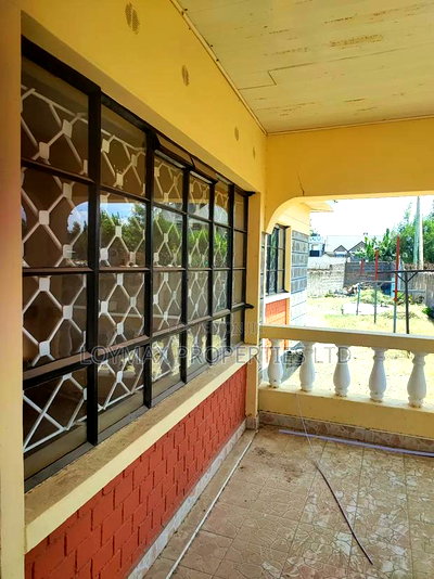 4bdrm Bungalow in Chuna Estate, Kitengela for sale - Image 12