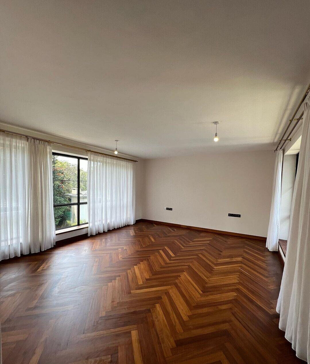 Moroccan-Style 4-Bed Villa with Private Pool & Hammam - Lavington