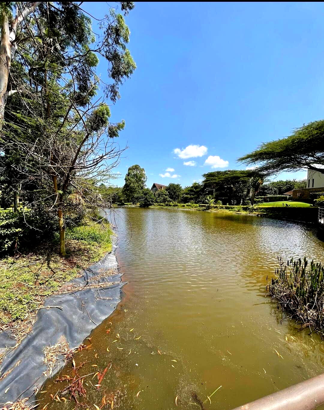 5-Ensuite Villa with Man-Made Dam & Clubhouse Pool – Karen