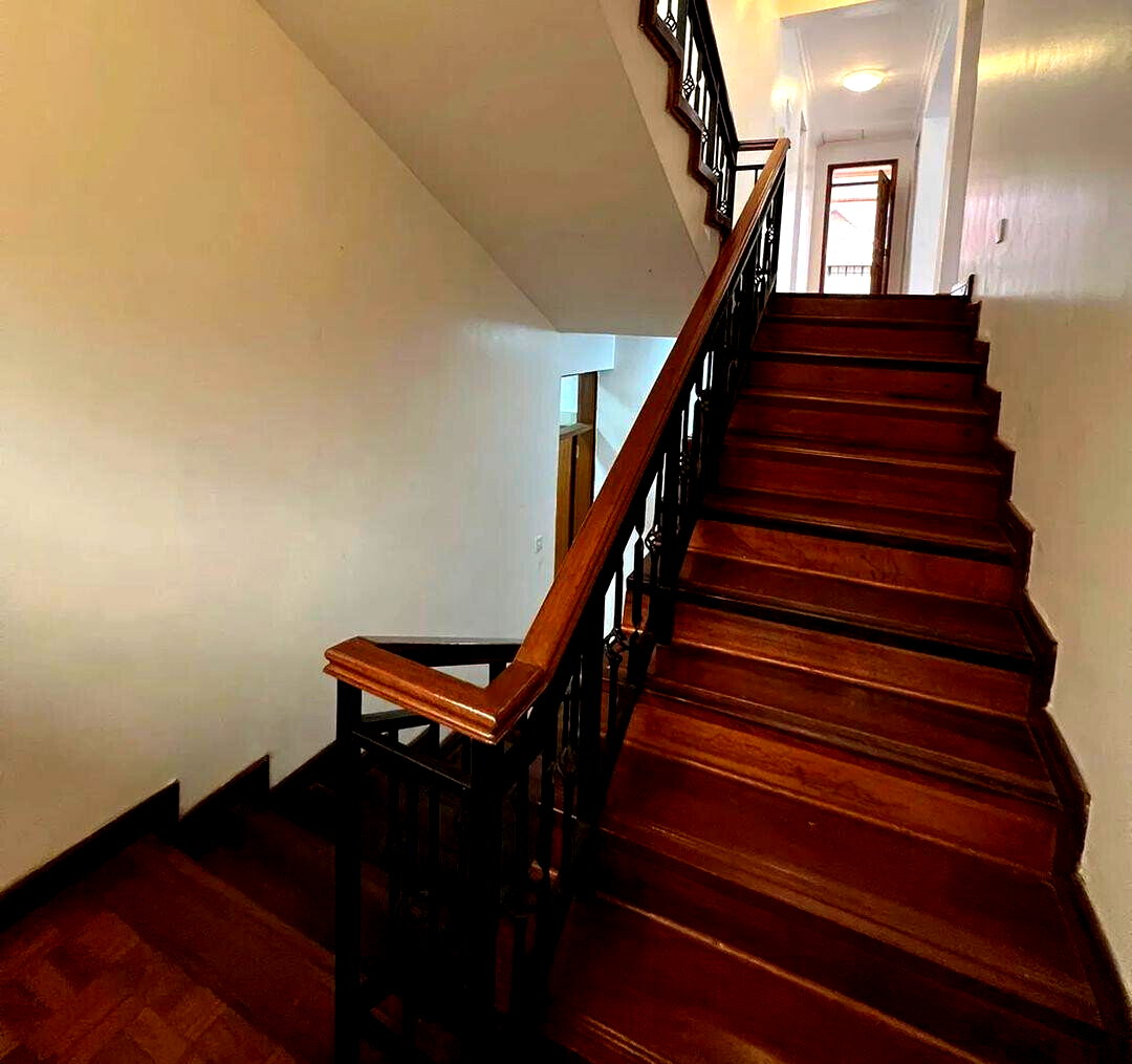 5BR All-Ensuite Townhouse with DSQ in Exclusive 6-Unit Gated Estate - Kileleshwa