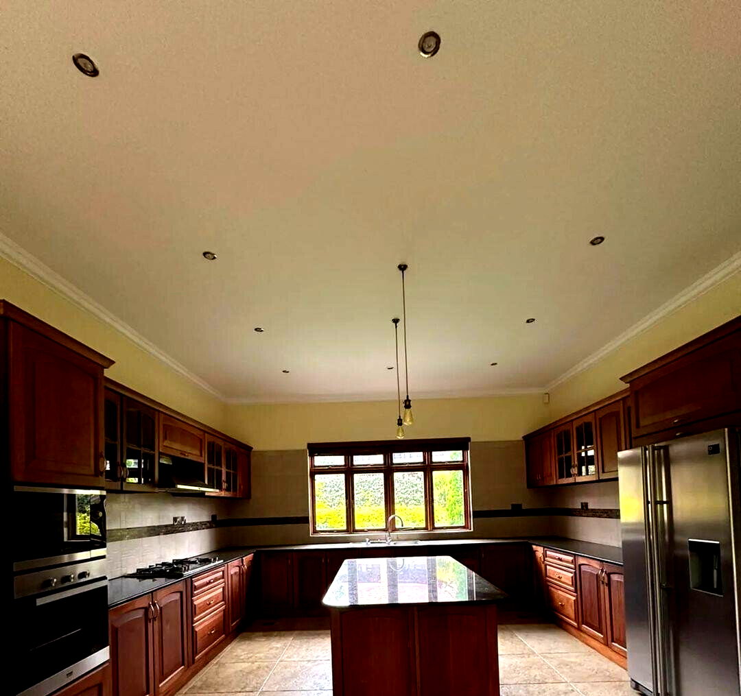 5-Bed Townhouse with Pool & Gym Access – Off Dagoretti Road, Karen