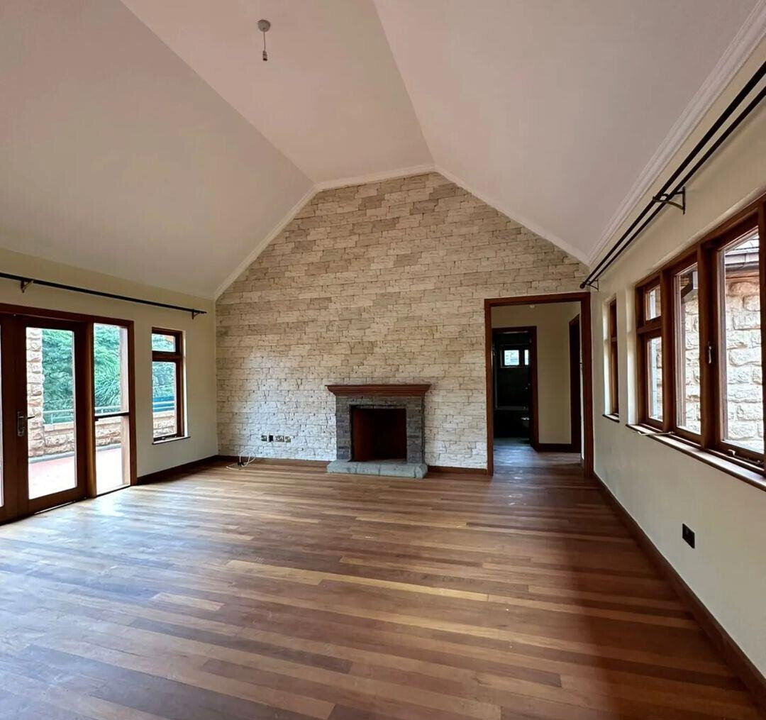 5-Bed Townhouse with Pool & Gym Access – Off Dagoretti Road, Karen