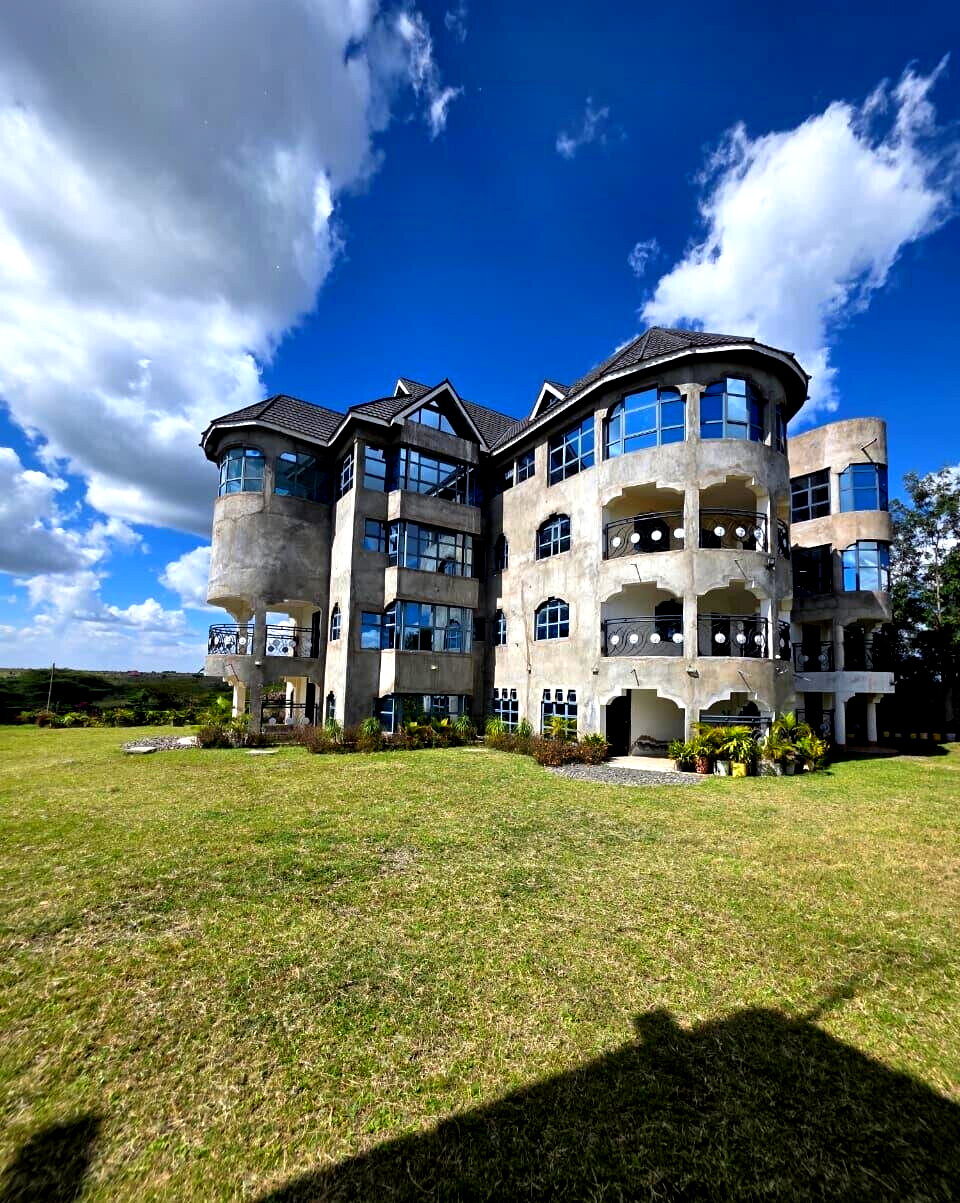 8-Acre Luxury Estate with Garden