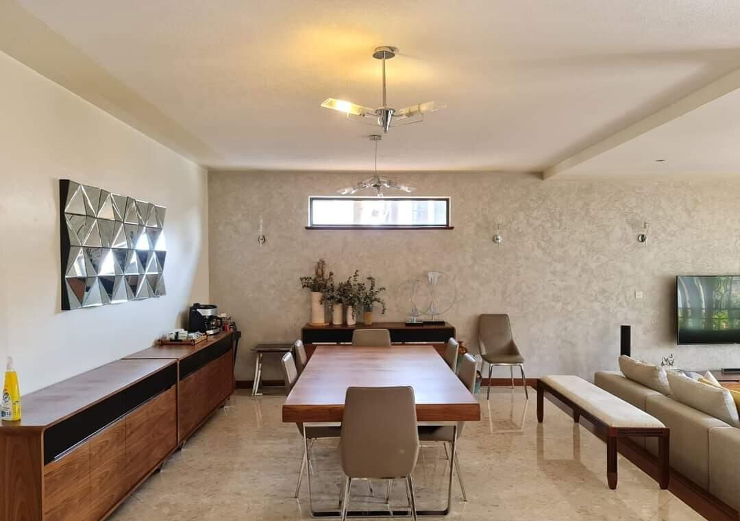 4BR Townhouse with Sunken Living & Inverter - Brookside, Gigiri