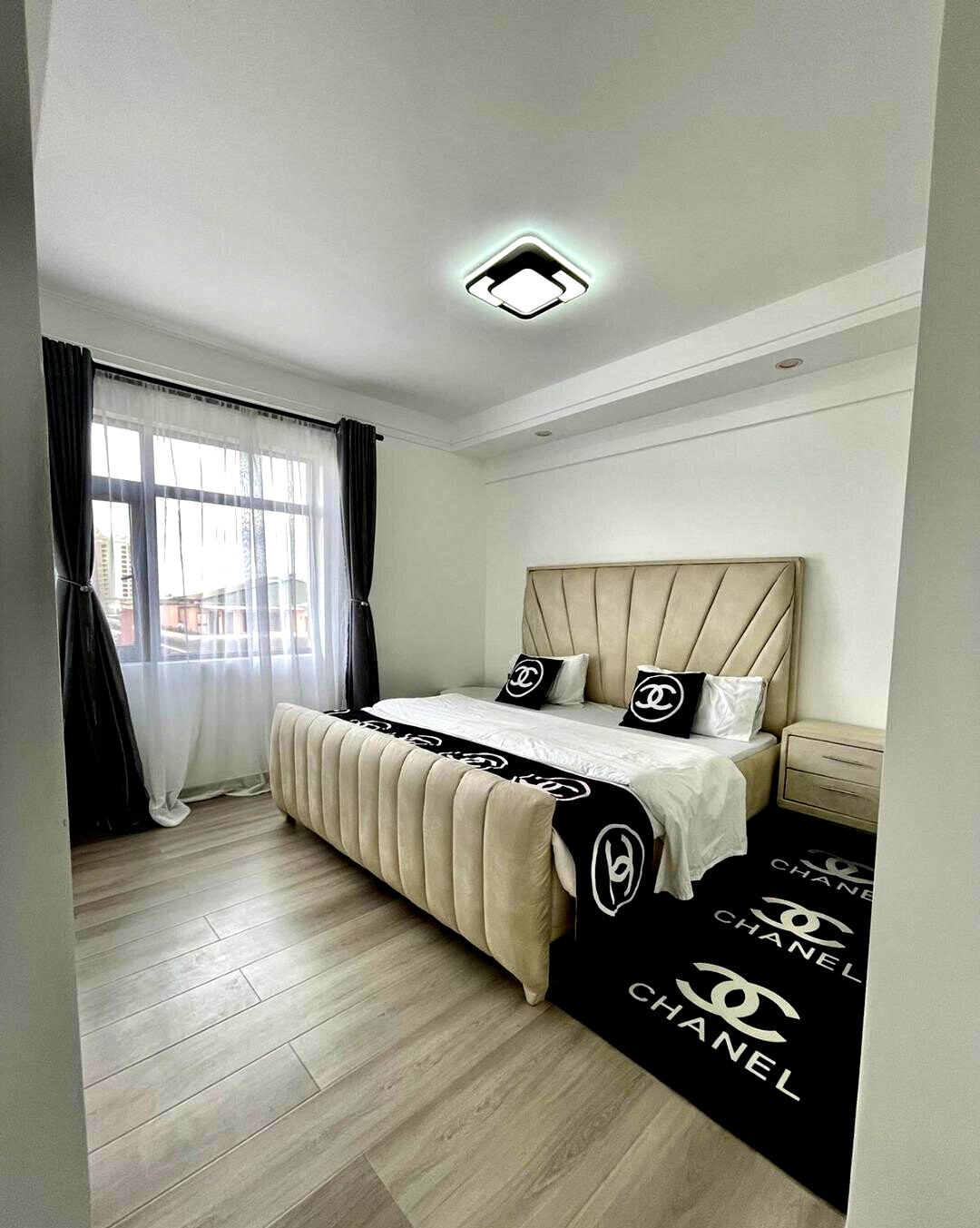 5-Ensuite Townhouse with Solar & DSQ - Walk to Lavington Mall