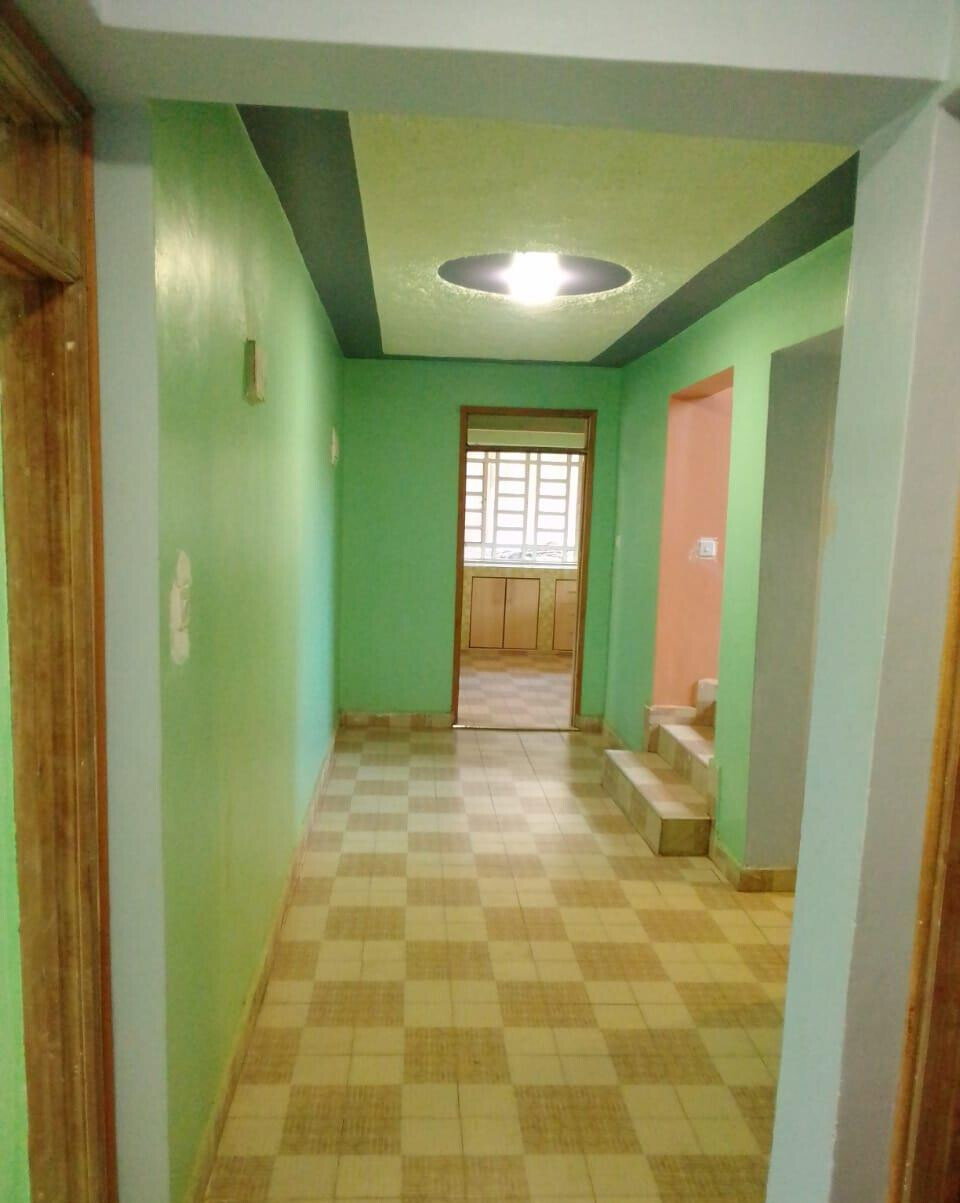5BR Townhouse with Ready Title & 3-Car Parking - Ruiru