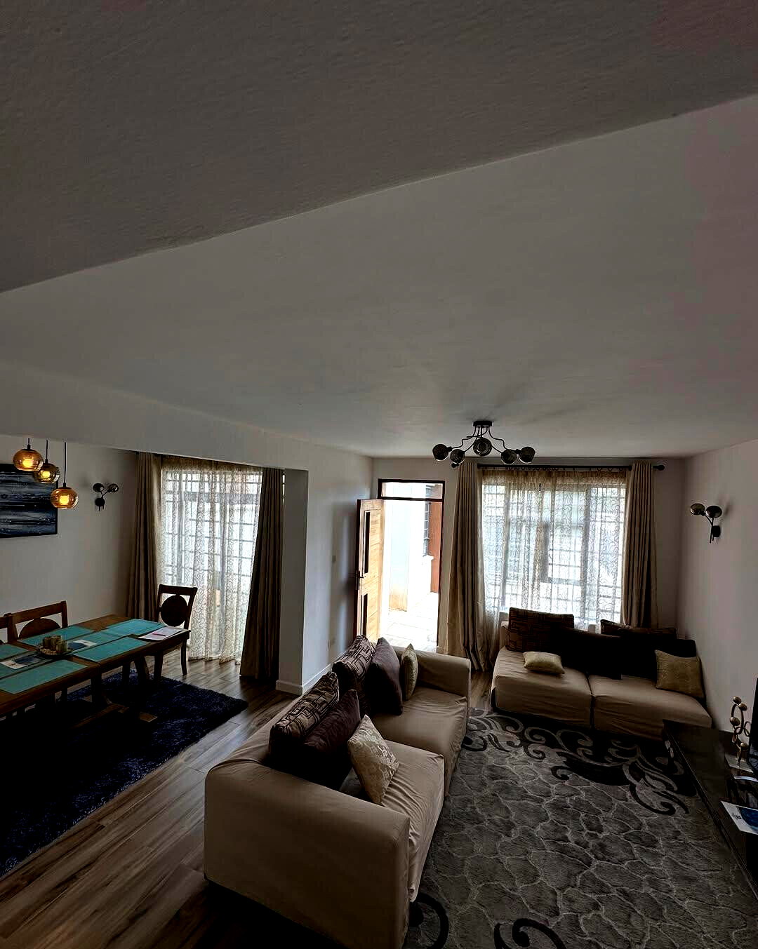 4BR Maisonette with Breakfast Bar & Solar Provision - South C