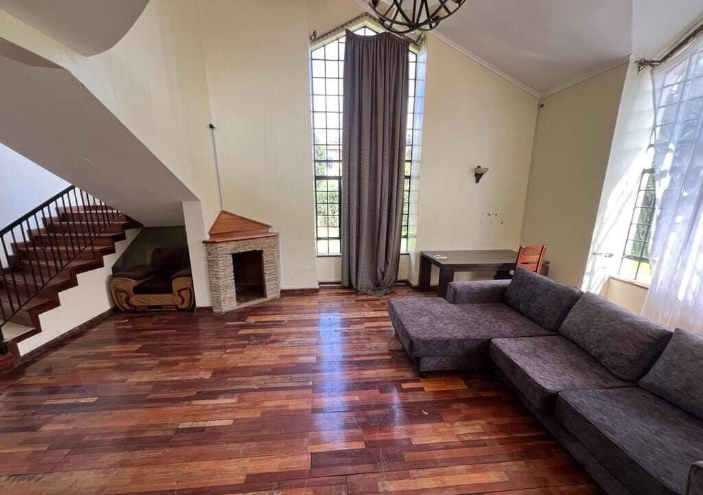 4-Ensuite Villa with DSQ on Half-Acre – Private Gate, Karen