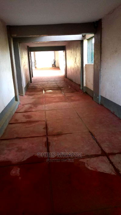 1bdrm Block of Flats in Kinoo, Regen for Sale - Image 9