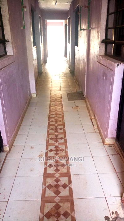 1bdrm Block of Flats in Kinoo, Regen for Sale - Image 7