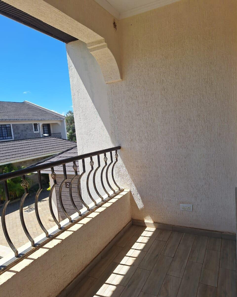 Brand New 4BR All-Ensuite Townhouse with DSQ & Private Garden - Ruiru
