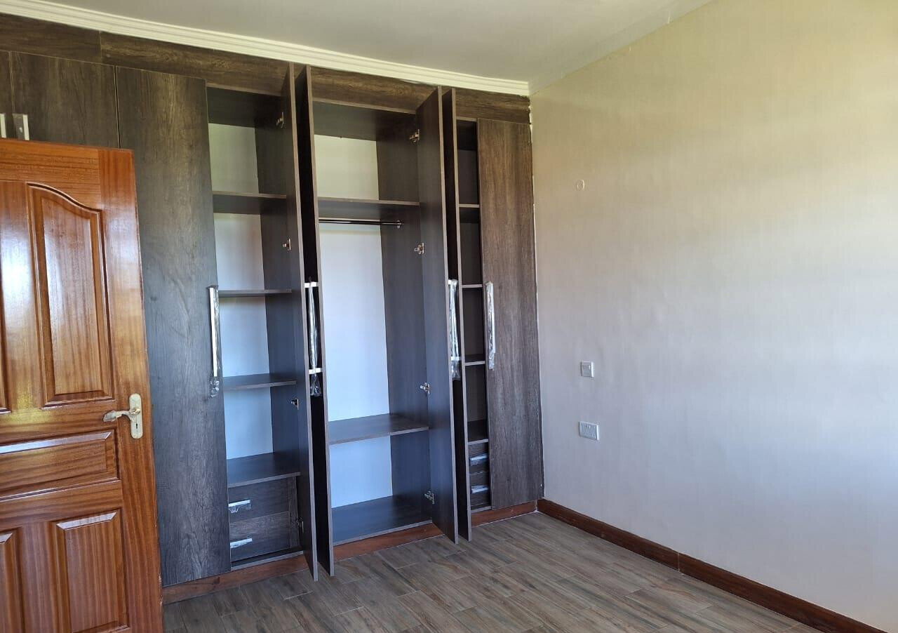 Brand New 4BR All-Ensuite Townhouse with DSQ & Private Garden - Ruiru
