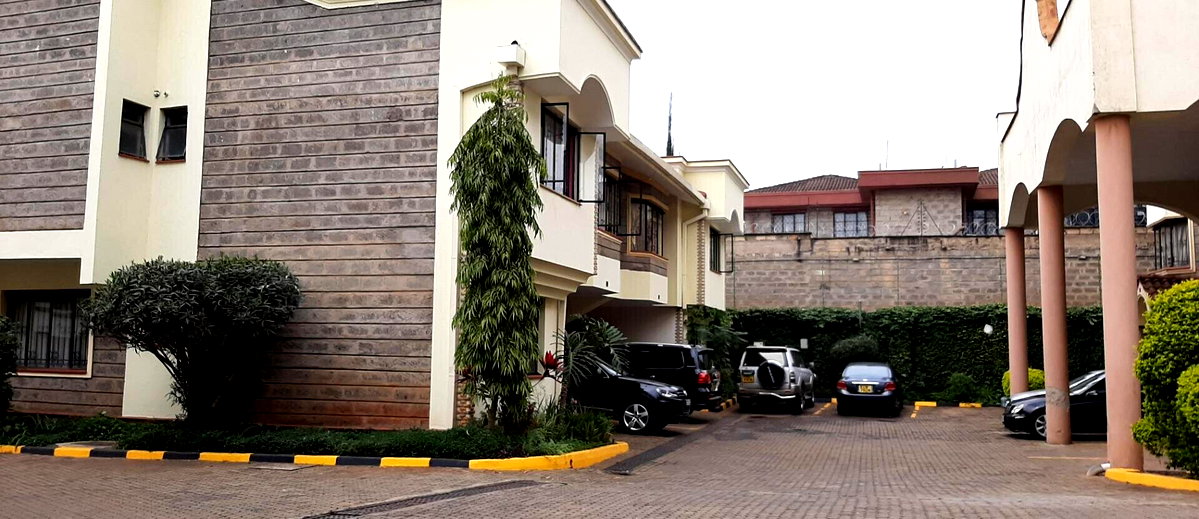 4-Ensuite Townhouse with Pool & DSQ in Westlands Gated Estate
