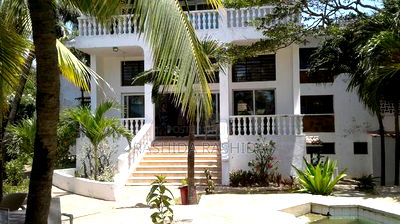 10bdrm Villa in Nyali for rent - Image 1