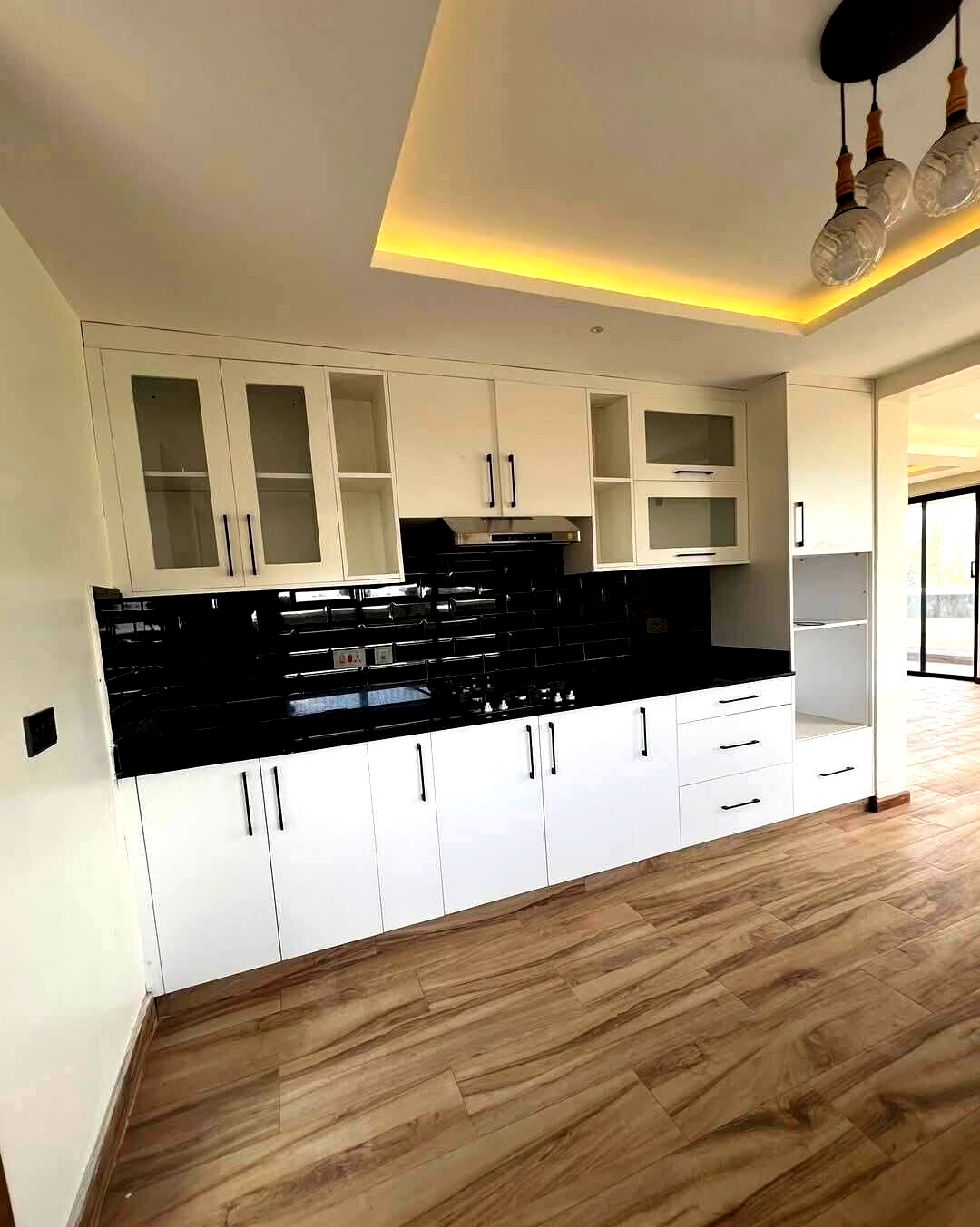 5BR All-Ensuite Townhouse with Study & DSQ - Kitengela