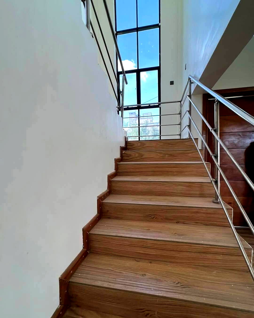 5BR All-Ensuite Townhouse with Study & DSQ - Kitengela